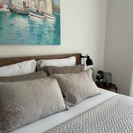 Tim Lägenhet Makarska